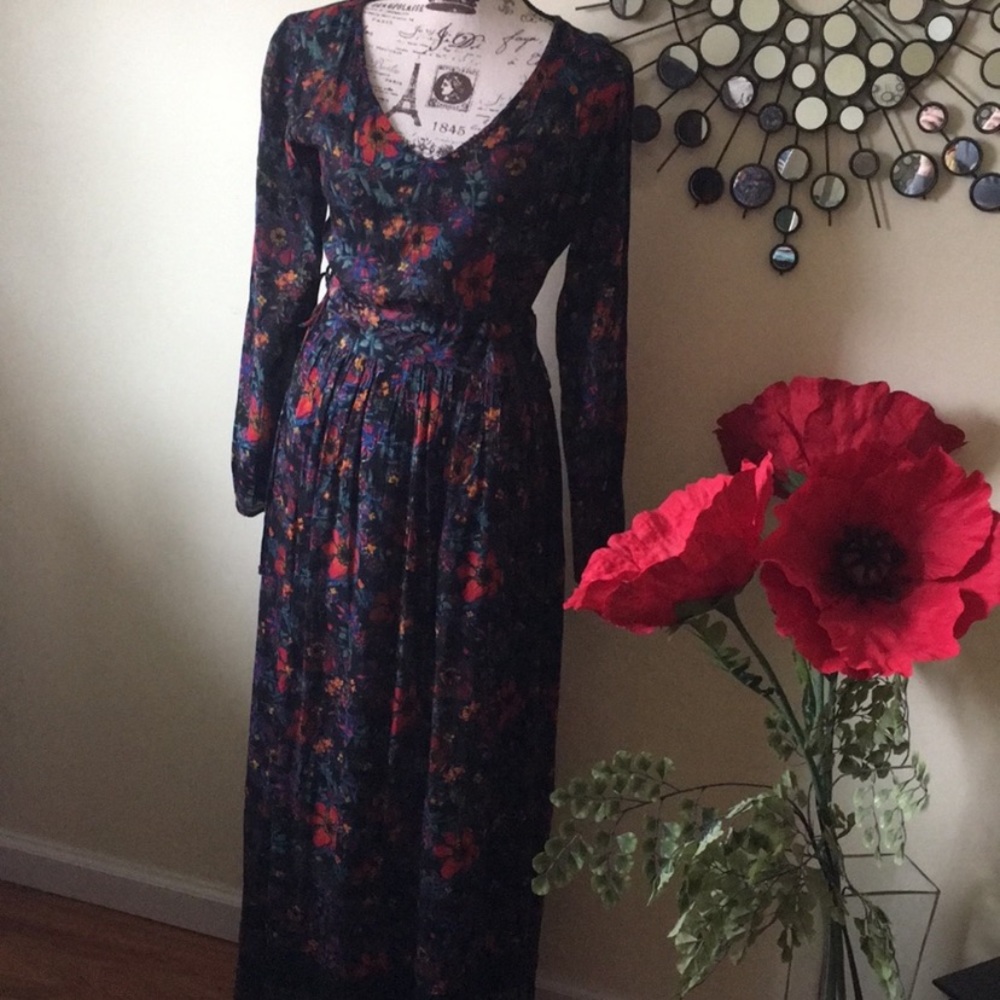 Bbrave Ever Eve vintage floral maxi dress